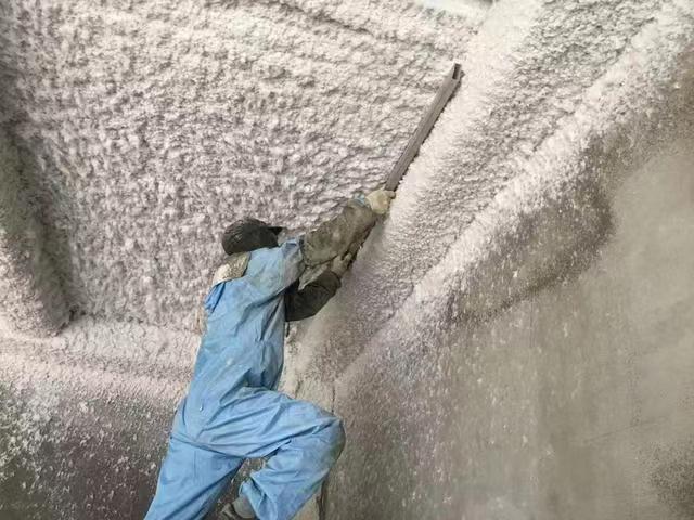 地下車庫(kù)纖維吸音噴涂 (2)